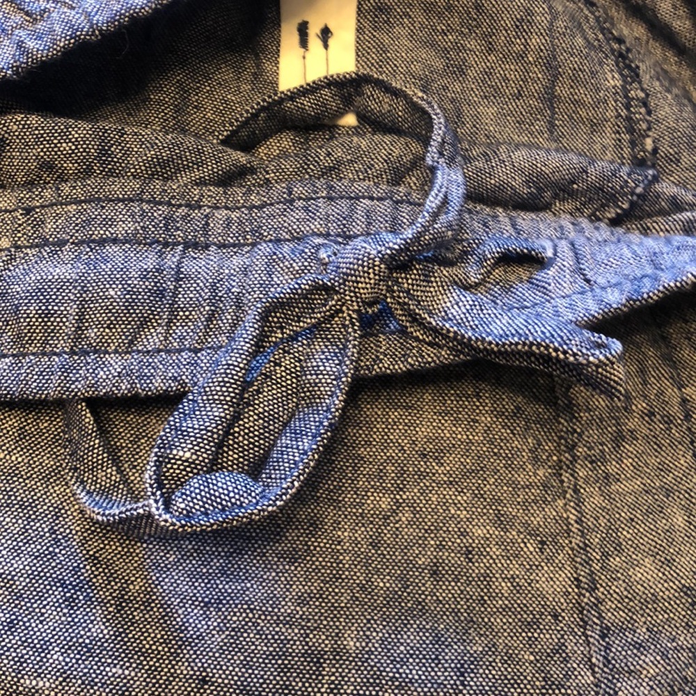 Old Navy Linen Shorts - Picture 7 of 11